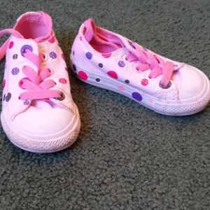 Polkadot toddler converse sneakers